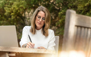 Creatine for women over 40: boost your mind and energy